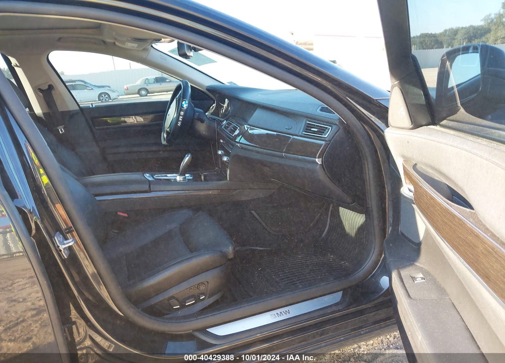 2011 BMW 750LI VIN: WBAKB8C57BC851851