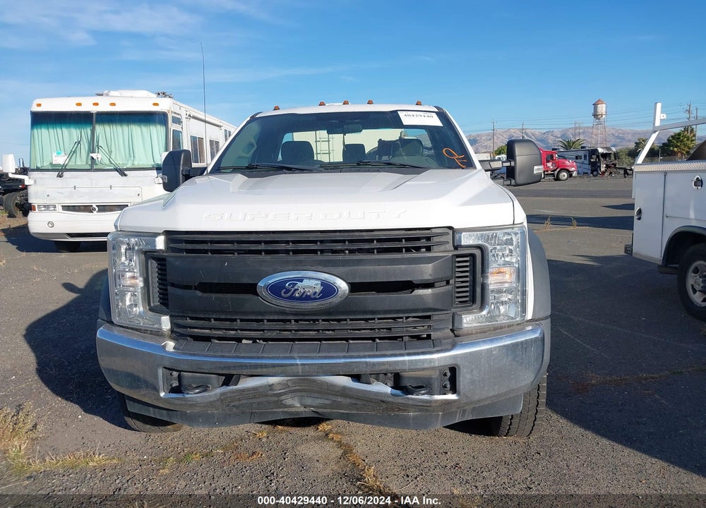 2019 FORD F-550 CHASSIS XL VIN: 1FDUF5GT4KDA12351