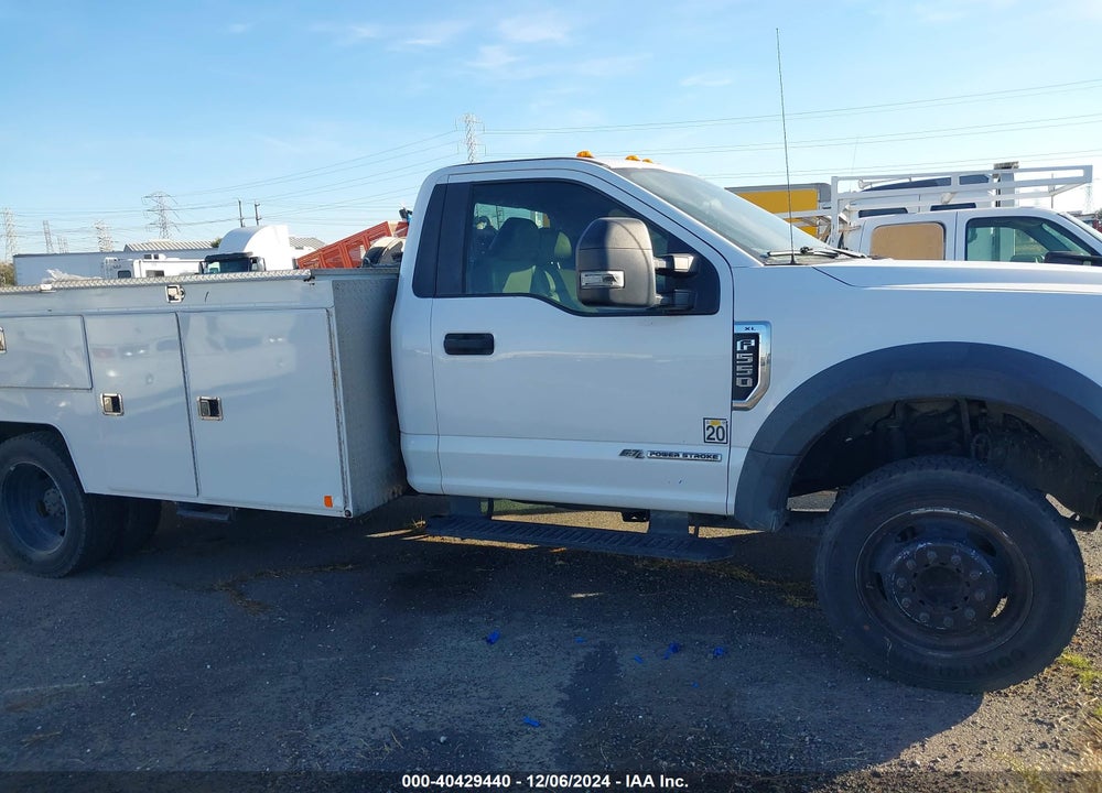 2019 FORD F-550 CHASSIS XL VIN: 1FDUF5GT4KDA12351