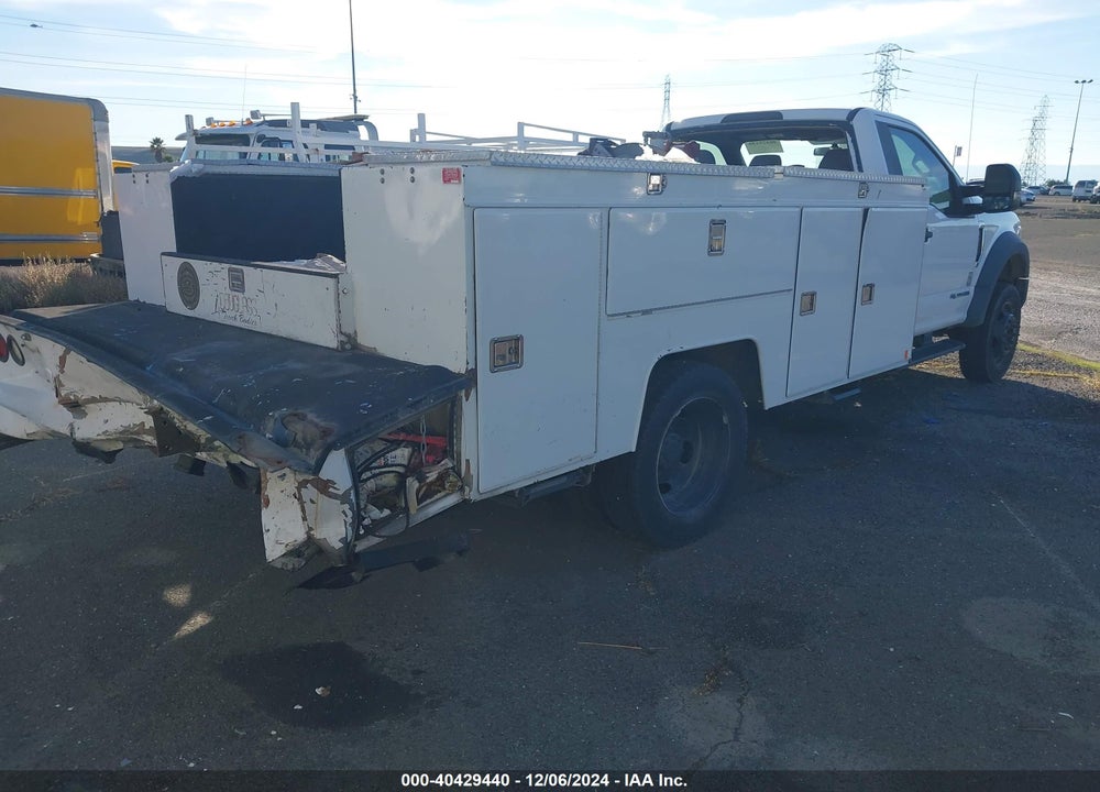 2019 FORD F-550 CHASSIS XL VIN: 1FDUF5GT4KDA12351