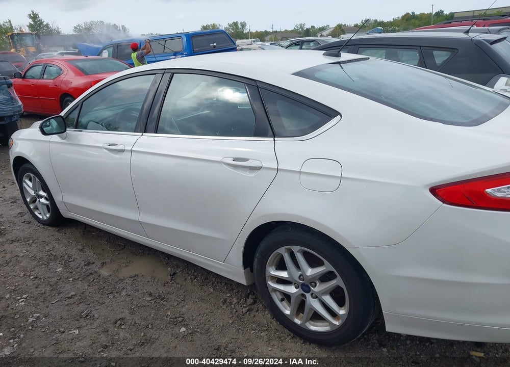 2014 FORD FUSION SE VIN: 3FA6P0HD0ER192496