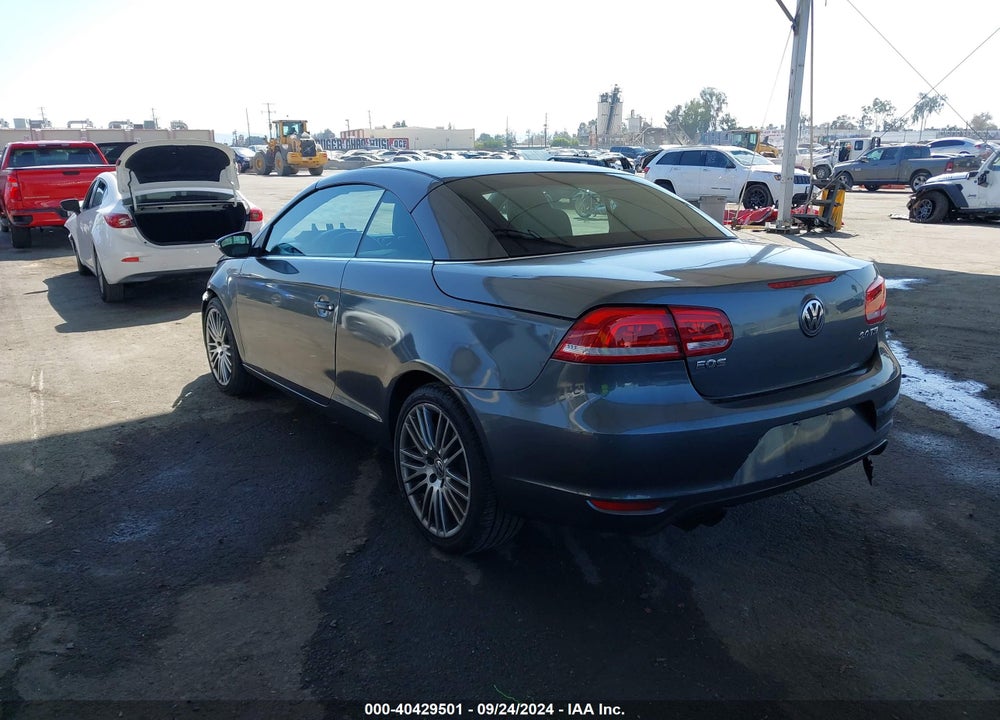 2012 VOLKSWAGEN EOS KOMFORT VIN: WVWBW7AH6CV007076