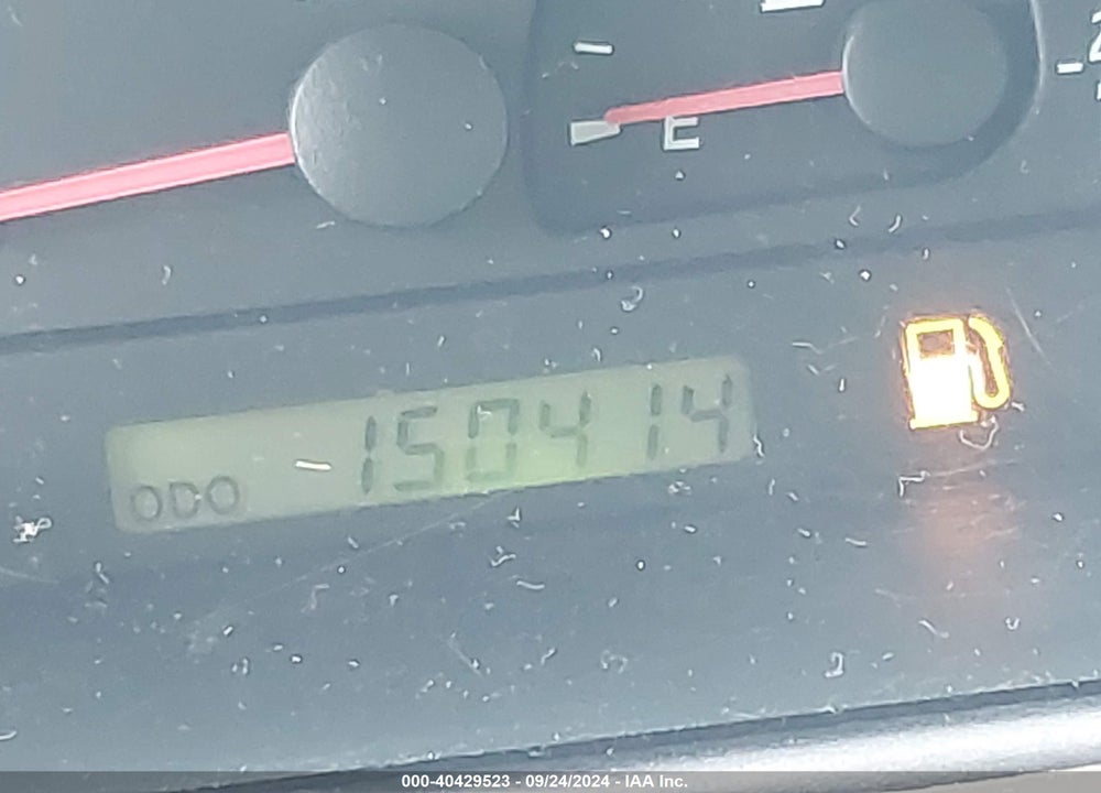 2003 TOYOTA CAMRY LE VIN: 4T1BE32KX3U126854