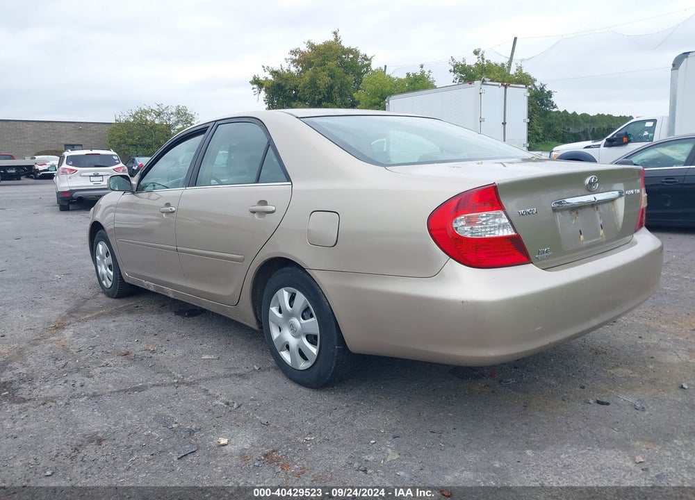 2003 TOYOTA CAMRY LE VIN: 4T1BE32KX3U126854