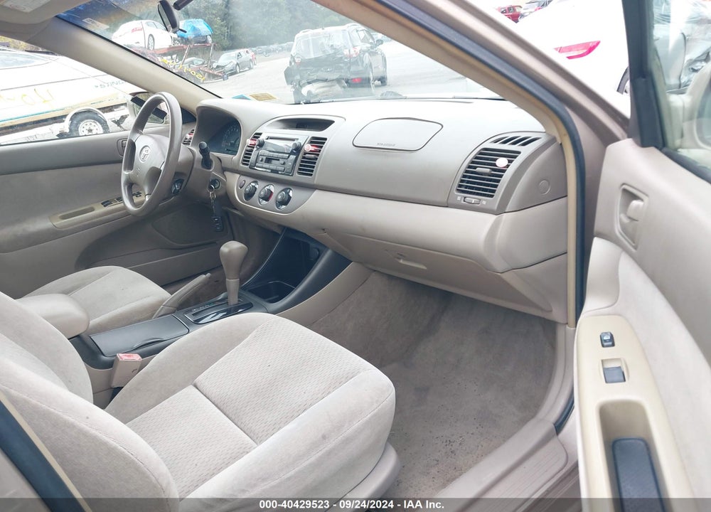 2003 TOYOTA CAMRY LE VIN: 4T1BE32KX3U126854