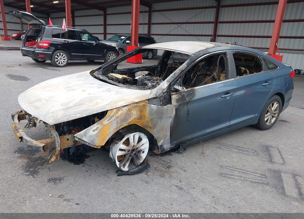 2015 HYUNDAI SONATA SE VIN: 5NPE24AF5FH196961