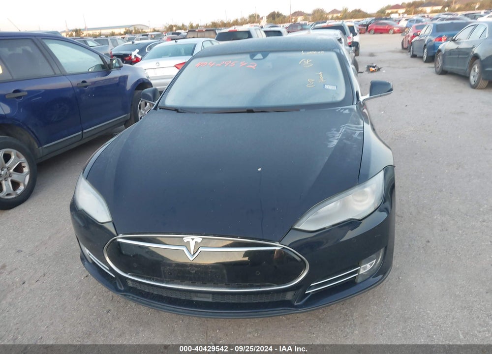 2014 TESLA MODEL S VIN: 5YJSA1S11EFP60240