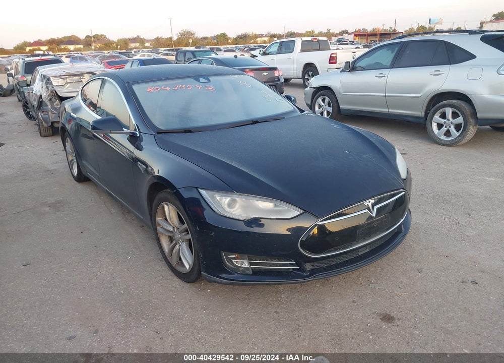 2014 TESLA MODEL S VIN: 5YJSA1S11EFP60240