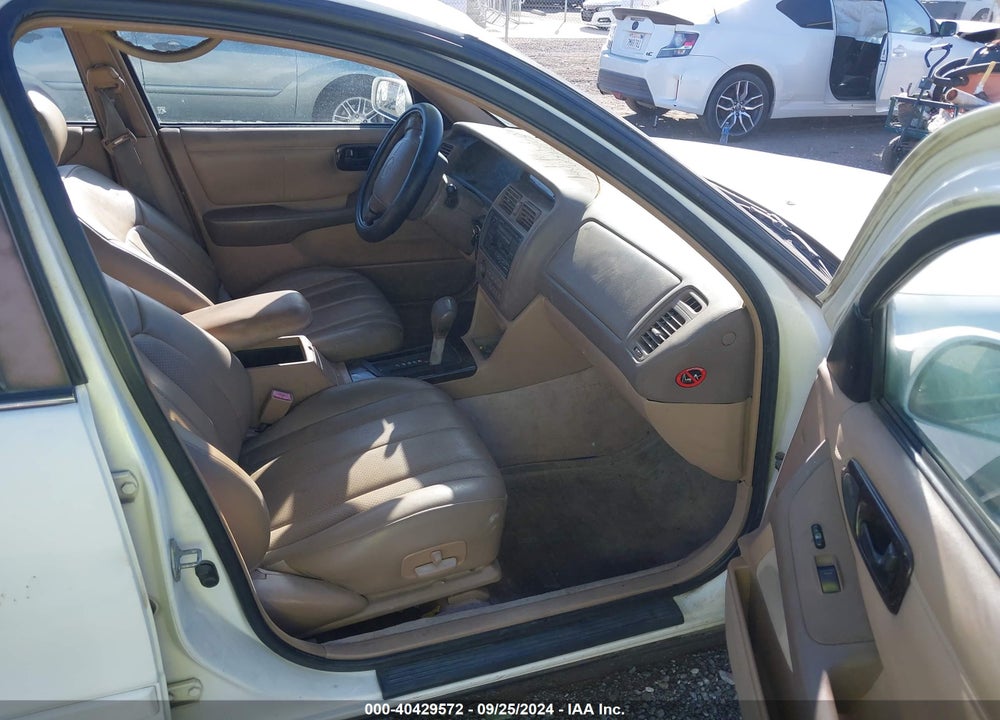 1996 TOYOTA AVALON XL/XLS VIN: 4T1BF12B8TU081432