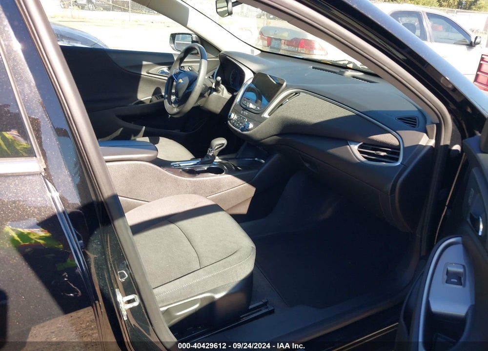 2022 CHEVROLET MALIBU VIN: 1G1ZD5ST5NF153339