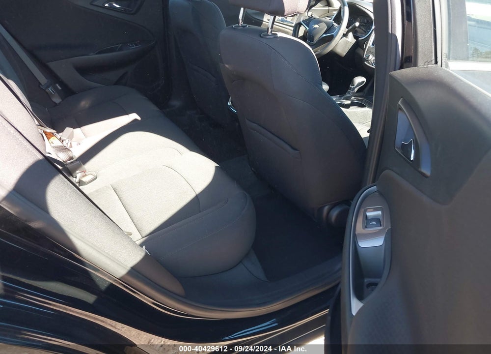 2022 CHEVROLET MALIBU VIN: 1G1ZD5ST5NF153339