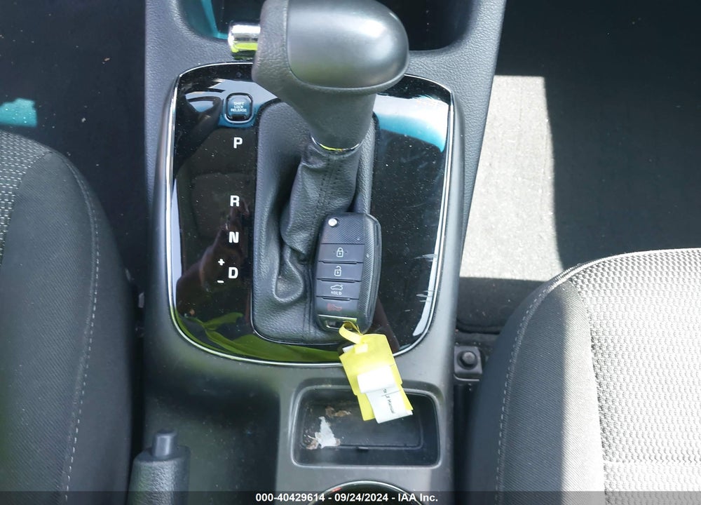 2017 KIA FORTE LX VIN: 3KPFK4A73HE131353
