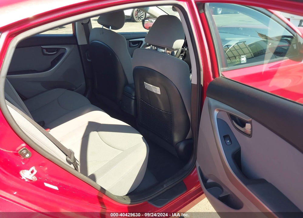 2014 HYUNDAI ELANTRA SE VIN: KMHDH4AE1EU180001
