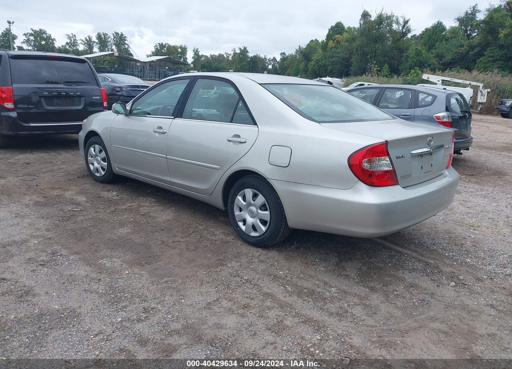 2003 TOYOTA CAMRY LE VIN: 4T1BE30K43U717569