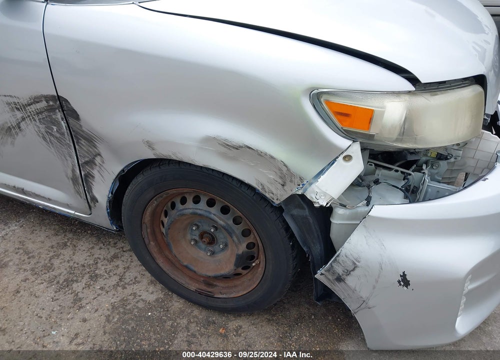 2015 SCION XB VIN: JTLZE4FE3FJ073115