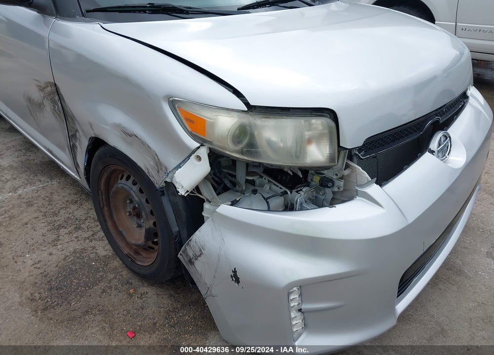 2015 SCION XB VIN: JTLZE4FE3FJ073115