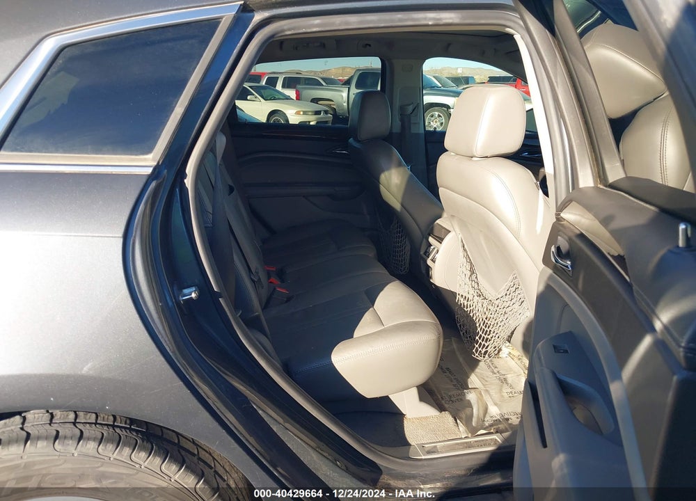 2010 CADILLAC SRX LUXURY COLLECTION VIN: 3GYFNAEYXAS584217