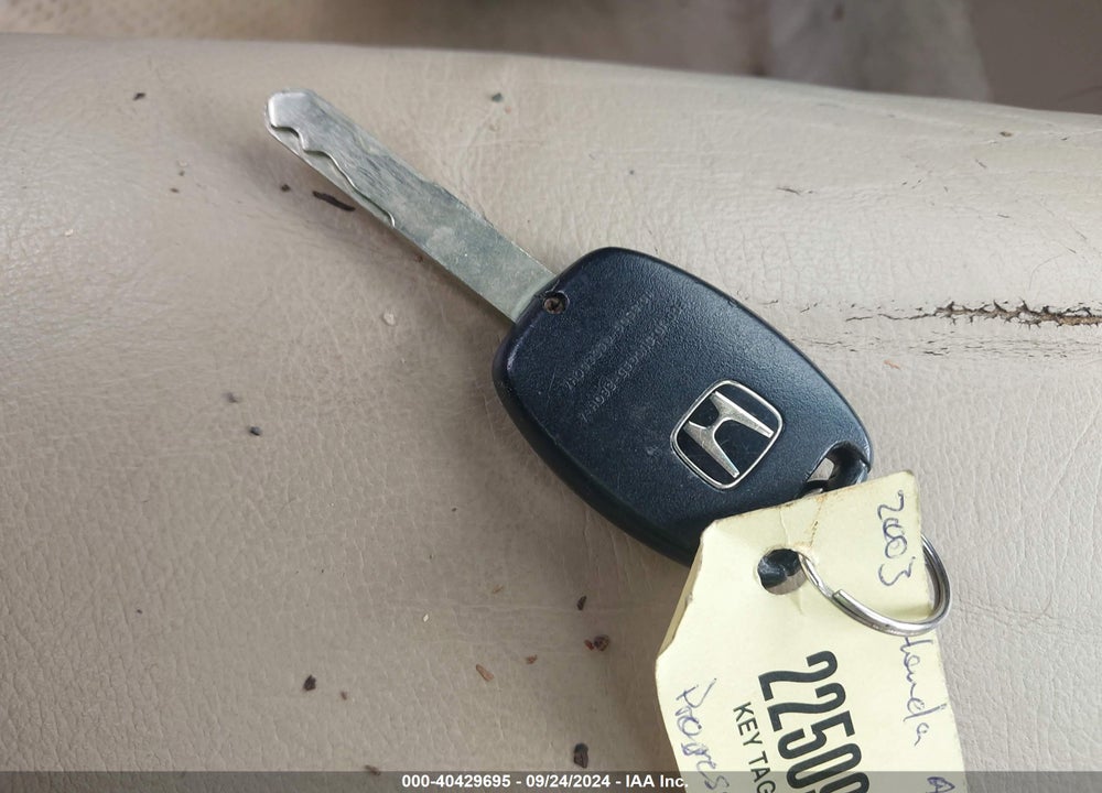 2003 HONDA ACCORD 2.4 EX VIN: 1HGCM566X3A001148