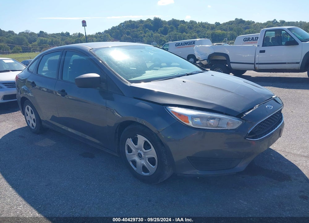 2018 FORD FOCUS S VIN: 1FADP3E28JL286517