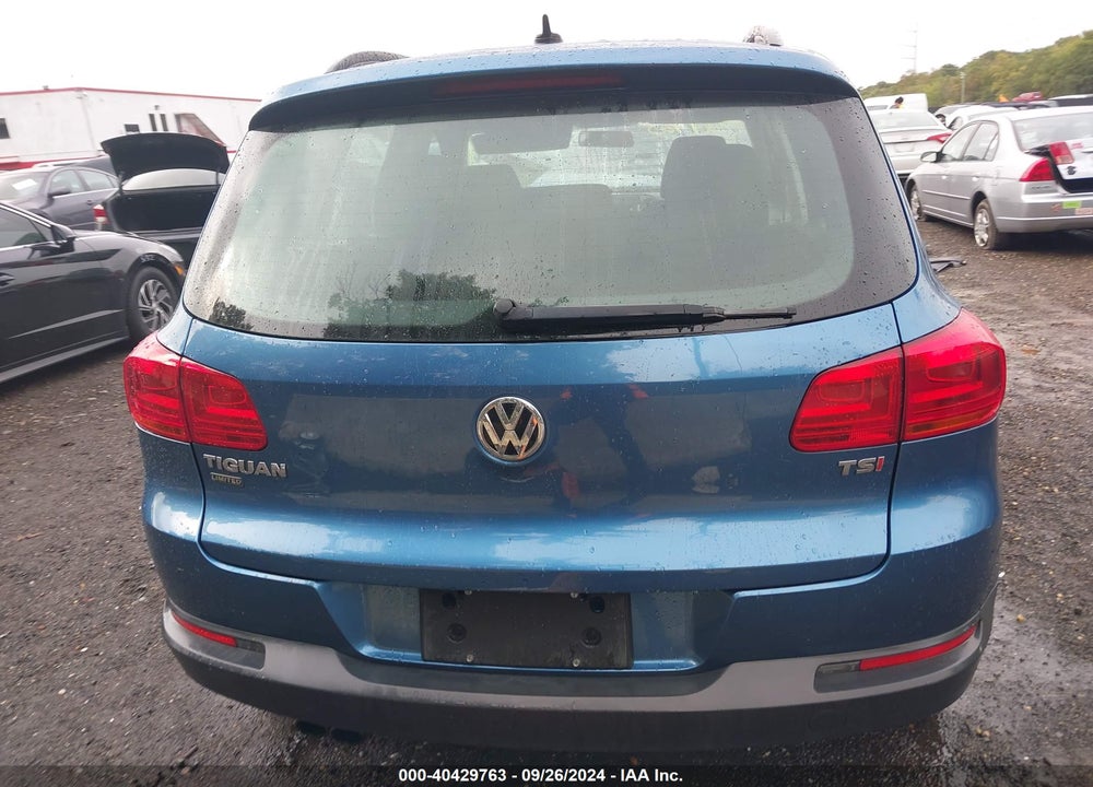 2017 VOLKSWAGEN TIGUAN 2.0T/2.0T S VIN: WVGAV7AX9HK045119