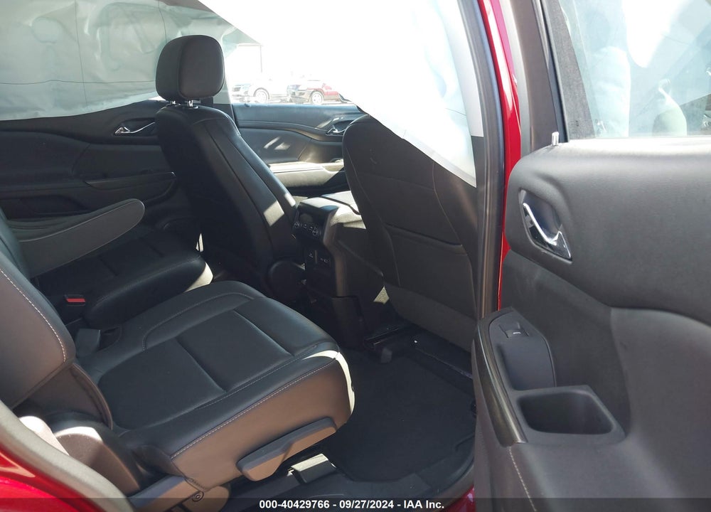 2023 GMC ACADIA SLT VIN: 1GKKNML42PZ222002