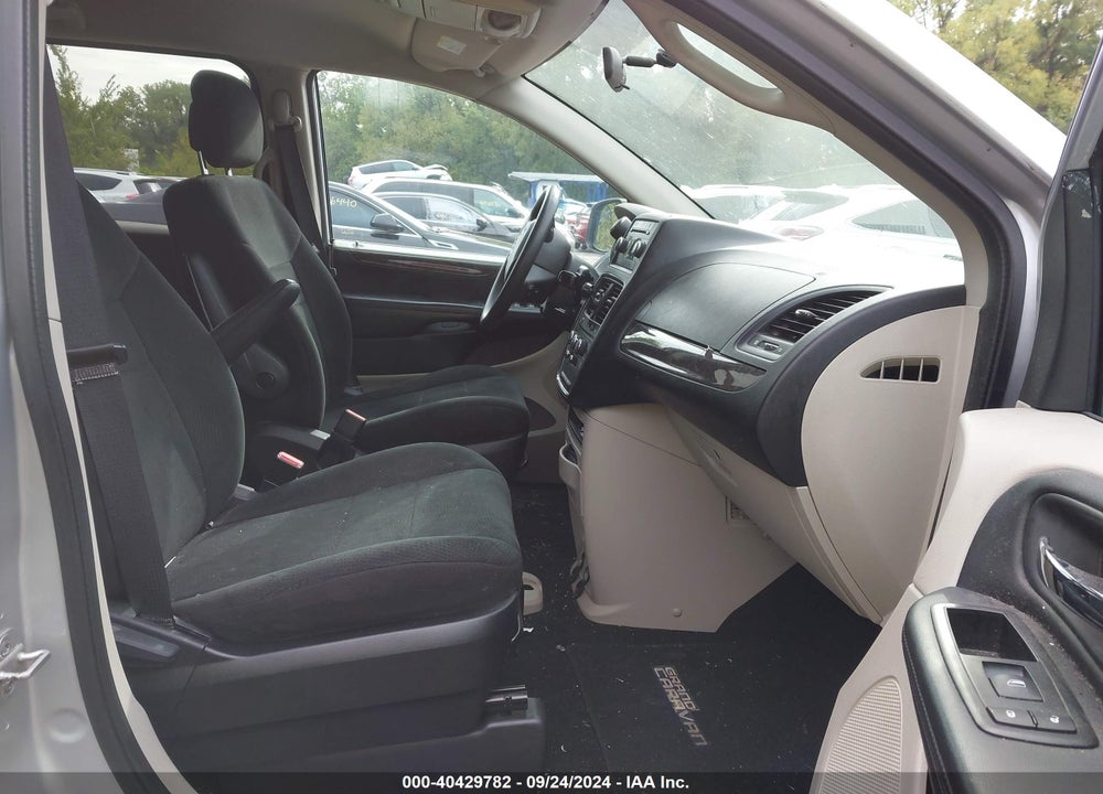 2011 DODGE GRAND CARAVAN EXPRESS VIN: 2D4RN4DG1BR765236