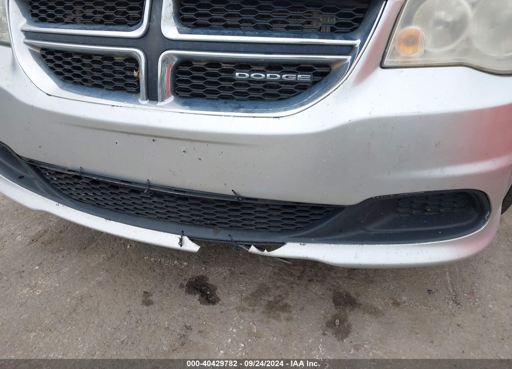 2011 DODGE GRAND CARAVAN EXPRESS VIN: 2D4RN4DG1BR765236