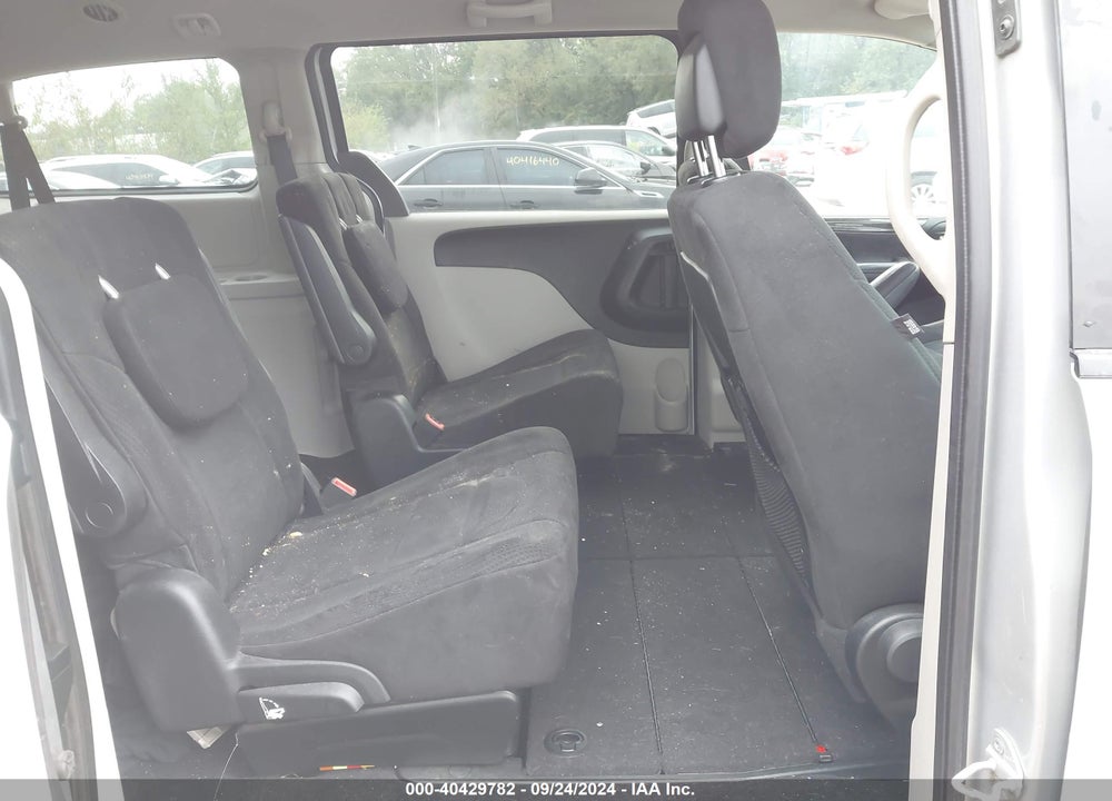2011 DODGE GRAND CARAVAN EXPRESS VIN: 2D4RN4DG1BR765236