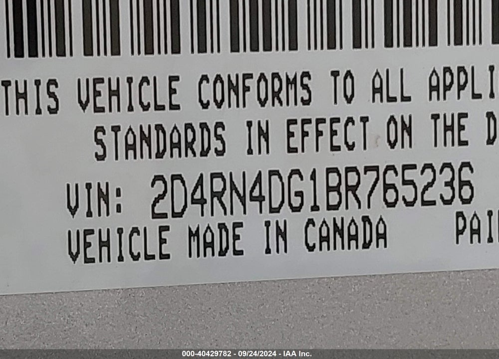 2011 DODGE GRAND CARAVAN EXPRESS VIN: 2D4RN4DG1BR765236