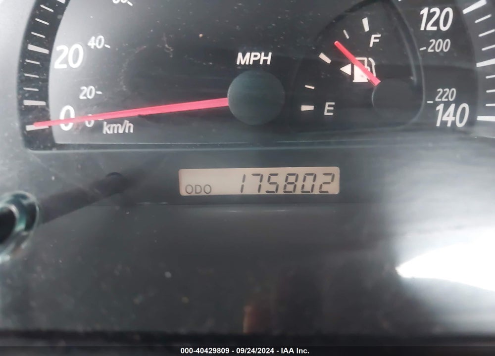 2003 TOYOTA CAMRY LE VIN: 4T1BE32KX3U198783