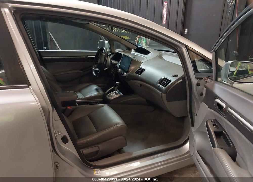2010 HONDA CIVIC EX-L VIN: 19XFA1F93AE032954