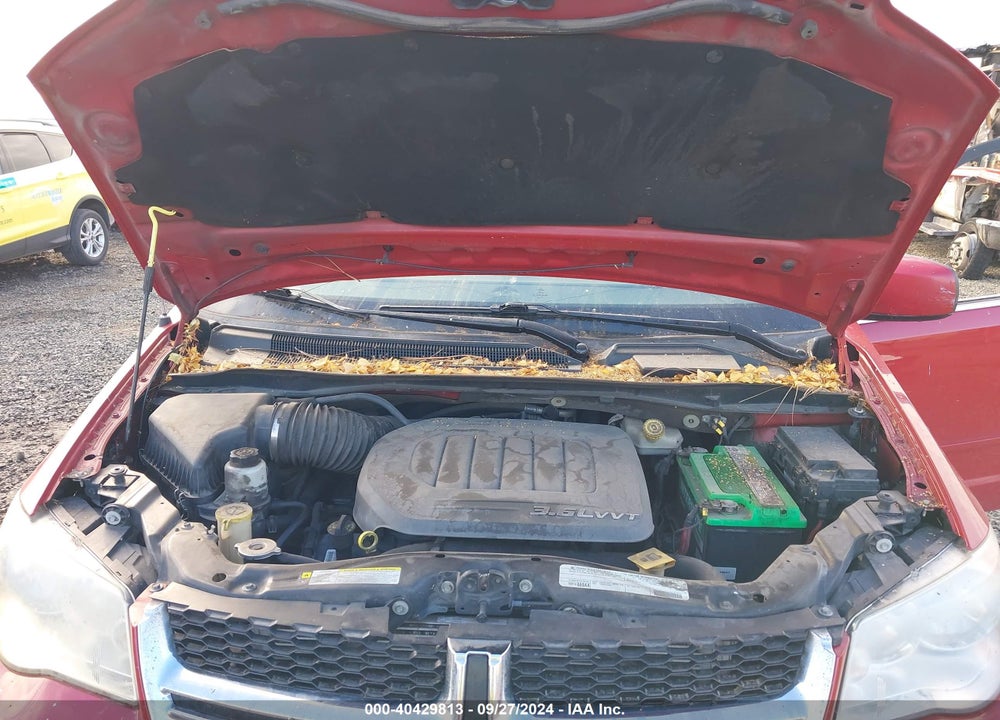 2012 DODGE GRAND CARAVAN CREW VIN: 2C4RDGDGXCR321937