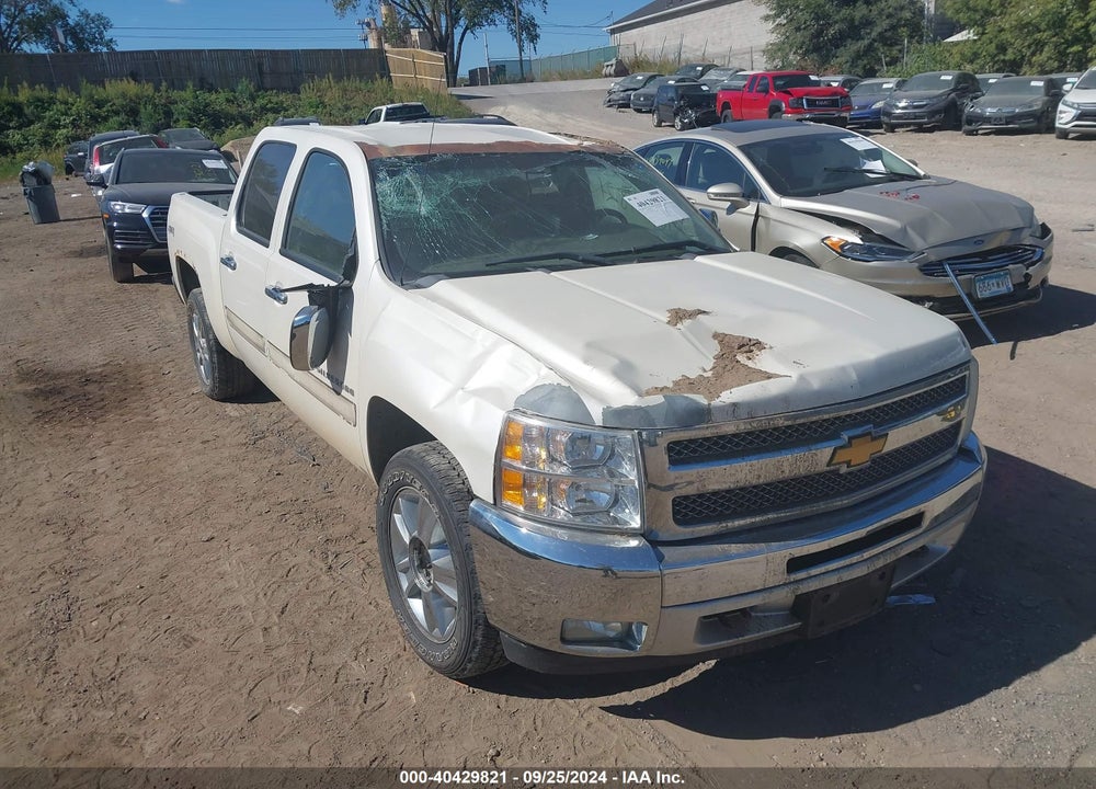 2013 CHEVROLET SILVERADO 1500 LT VIN: 3GCPKSE74DG262969