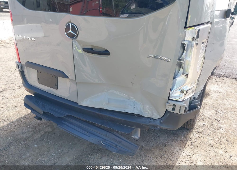 2023 MERCEDES-BENZ SPRINTER 2500 STANDARD ROOF 4-CYL GAS VIN: W1W40BHY0PT159086
