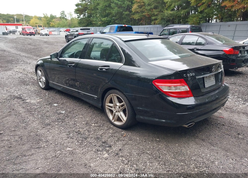 2010 MERCEDES-BENZ C 300 LUXURY 4MATIC/SPORT 4MATIC VIN: WDDGF8BB5AR127436