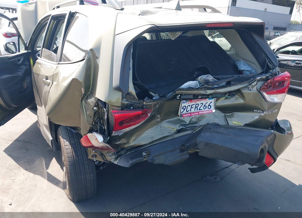2022 SUBARU FORESTER PREMIUM VIN: JF2SKAEC3NH488379