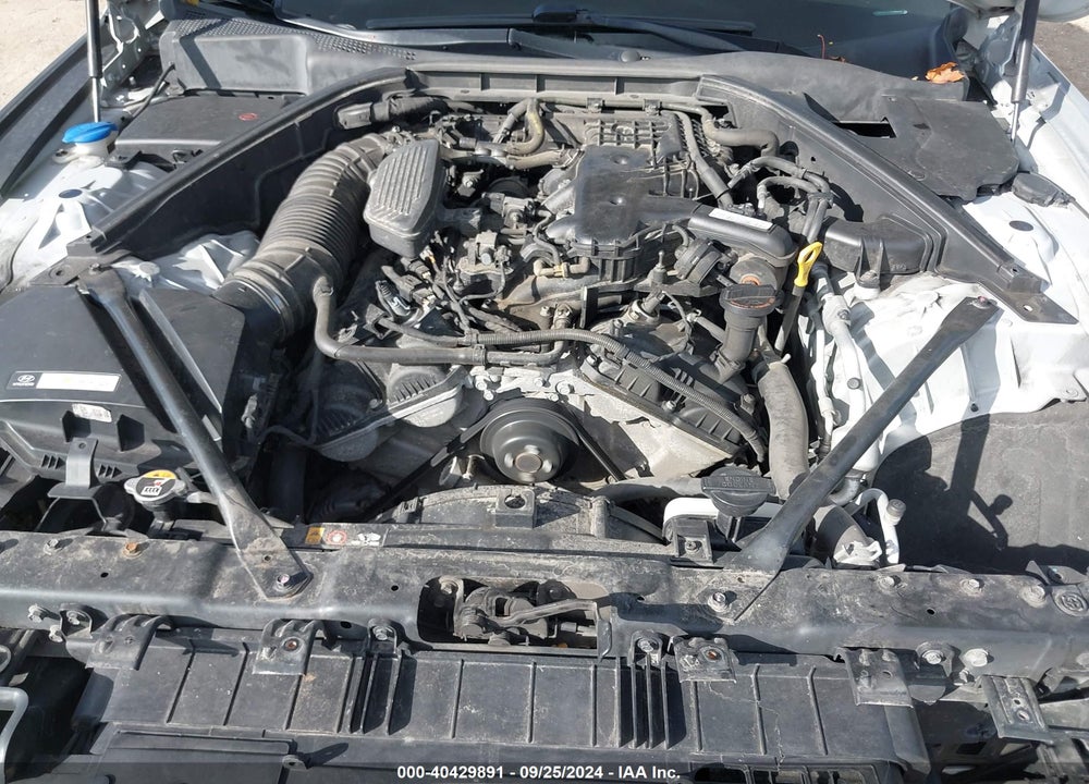 2015 HYUNDAI GENESIS 3.8 VIN: KMHGN4JE3FU084202
