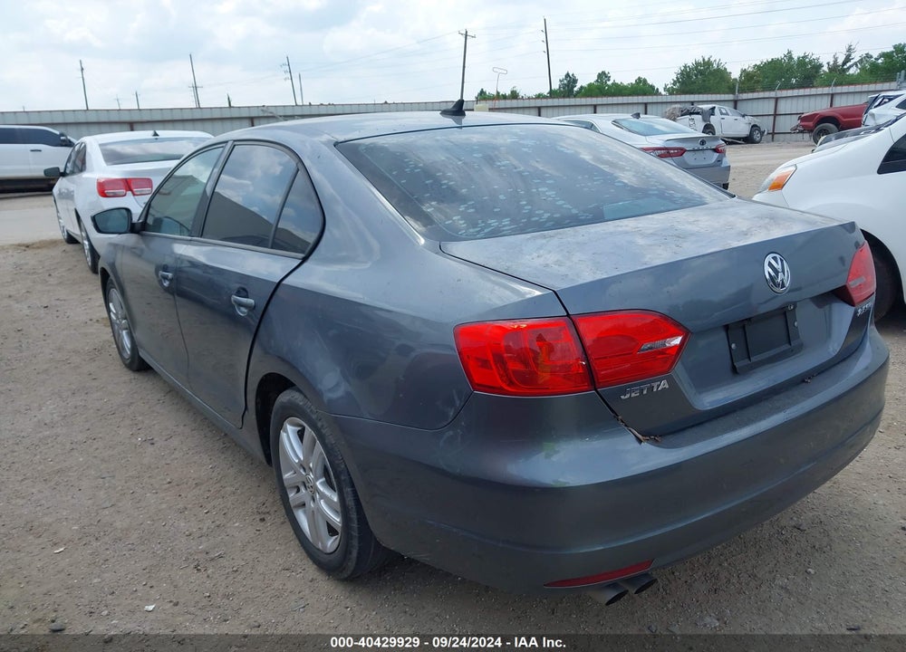 2012 VOLKSWAGEN JETTA 2.5L SE VIN: 3VWDP7AJ3CM339704