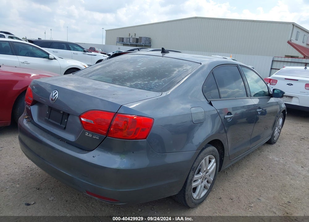 2012 VOLKSWAGEN JETTA 2.5L SE VIN: 3VWDP7AJ3CM339704