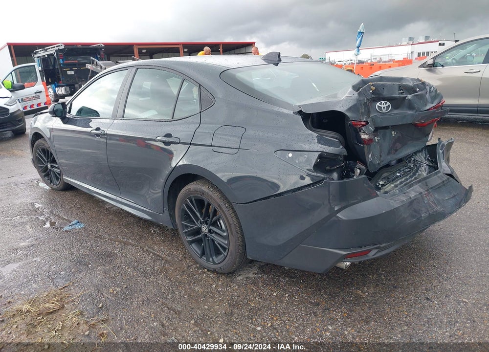2025 TOYOTA CAMRY SE VIN: 4T1DBADK7SU004163