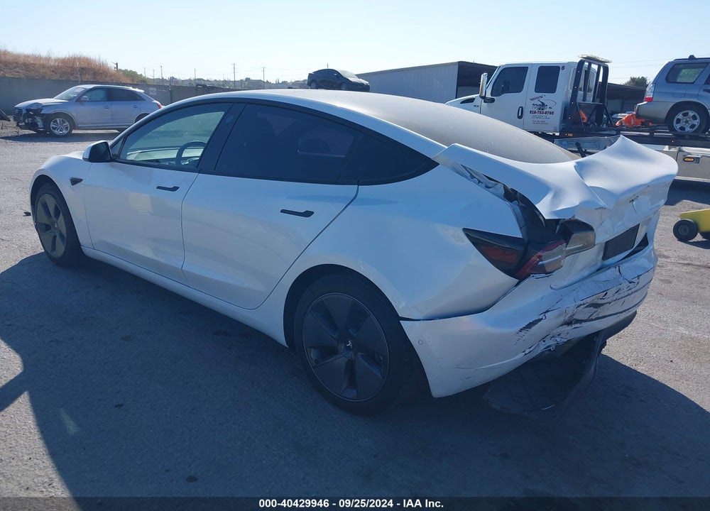 2021 TESLA MODEL 3 STANDARD RANGE PLUS REAR-WHEEL DRIVE VIN: 5YJ3E1EA7MF941409
