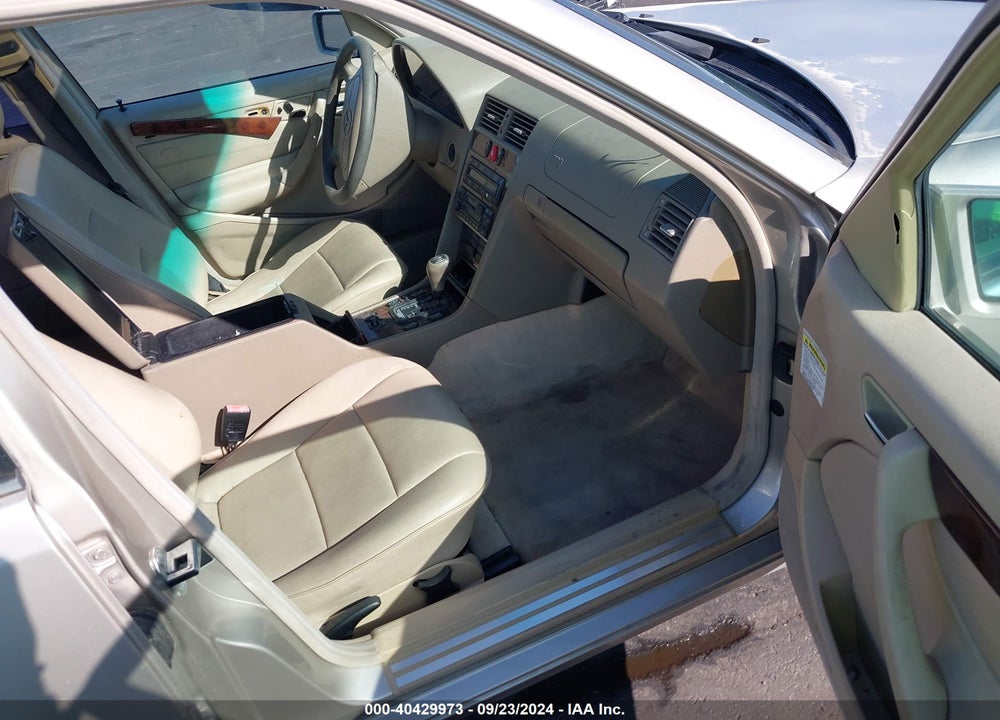 1998 MERCEDES-BENZ C 230 VIN: WDBHA23G5WA551384