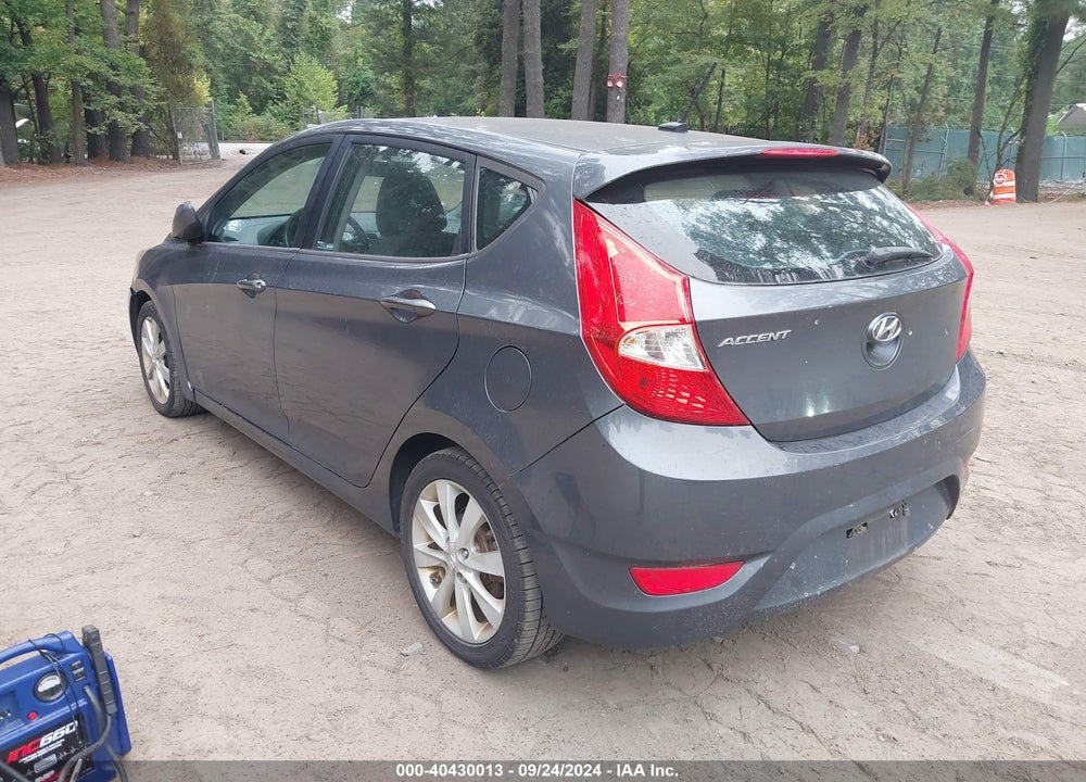 2012 HYUNDAI ACCENT SE VIN: KMHCU5AE8CU012429