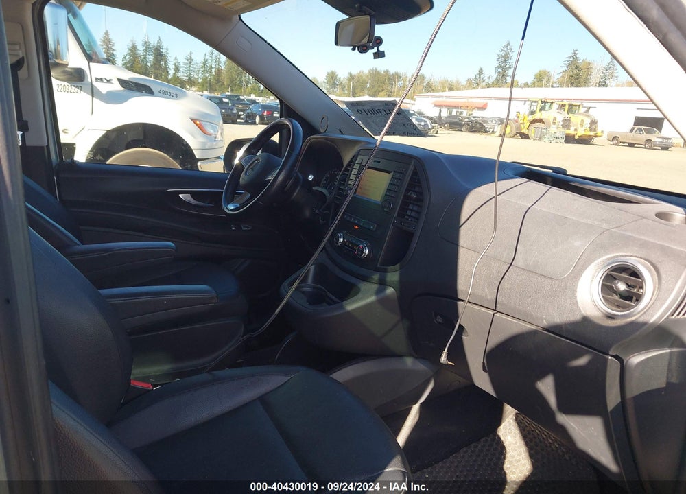 2016 MERCEDES-BENZ METRIS VIN: WD4PG2EE7G3144282