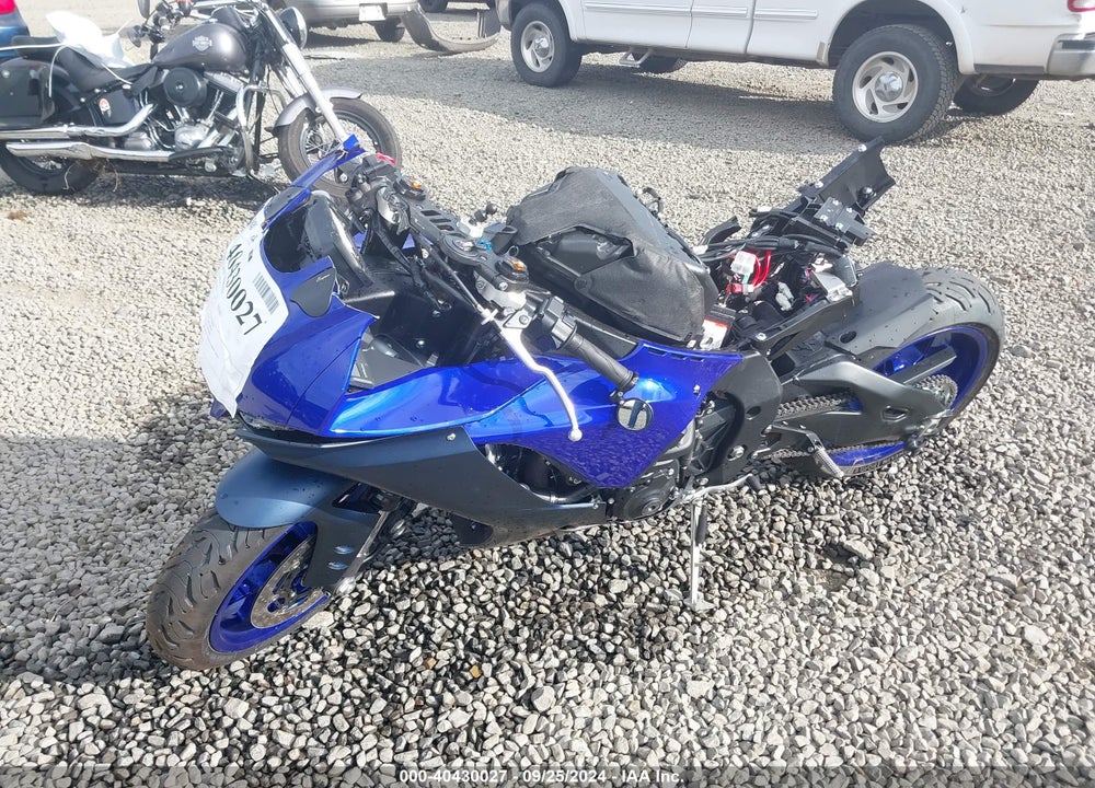 2023 YAMAHA YZFR1 VIN: JYARN66E4PA003384