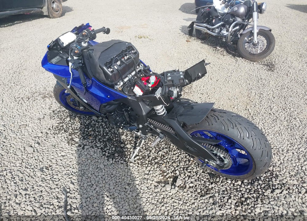 2023 YAMAHA YZFR1 VIN: JYARN66E4PA003384