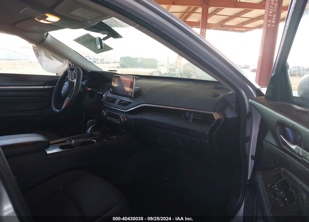 2021 NISSAN ALTIMA SV FWD VIN: 1N4BL4DV5MN318367