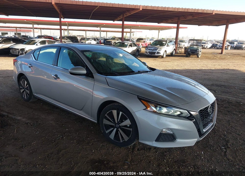 2021 NISSAN ALTIMA SV FWD VIN: 1N4BL4DV5MN318367