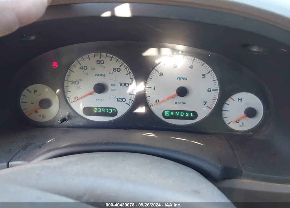 2002 DODGE GRAND CARAVAN SPORT VIN: 2B4GP44342R688645