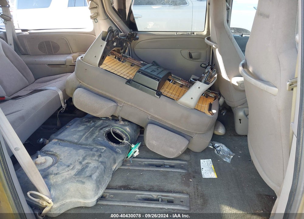 2002 DODGE GRAND CARAVAN SPORT VIN: 2B4GP44342R688645